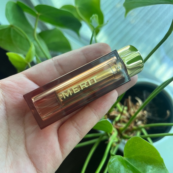 MERIT Signature Lip Lightweight Lipstick in the shade Baby. BNWT - Picture 2 of 4